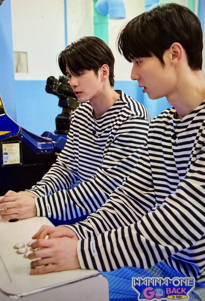 Yeni_Puu's tweet photo. Dahlah onghwang melaju cepat 😭 https://t.co/EFbsuCstA3