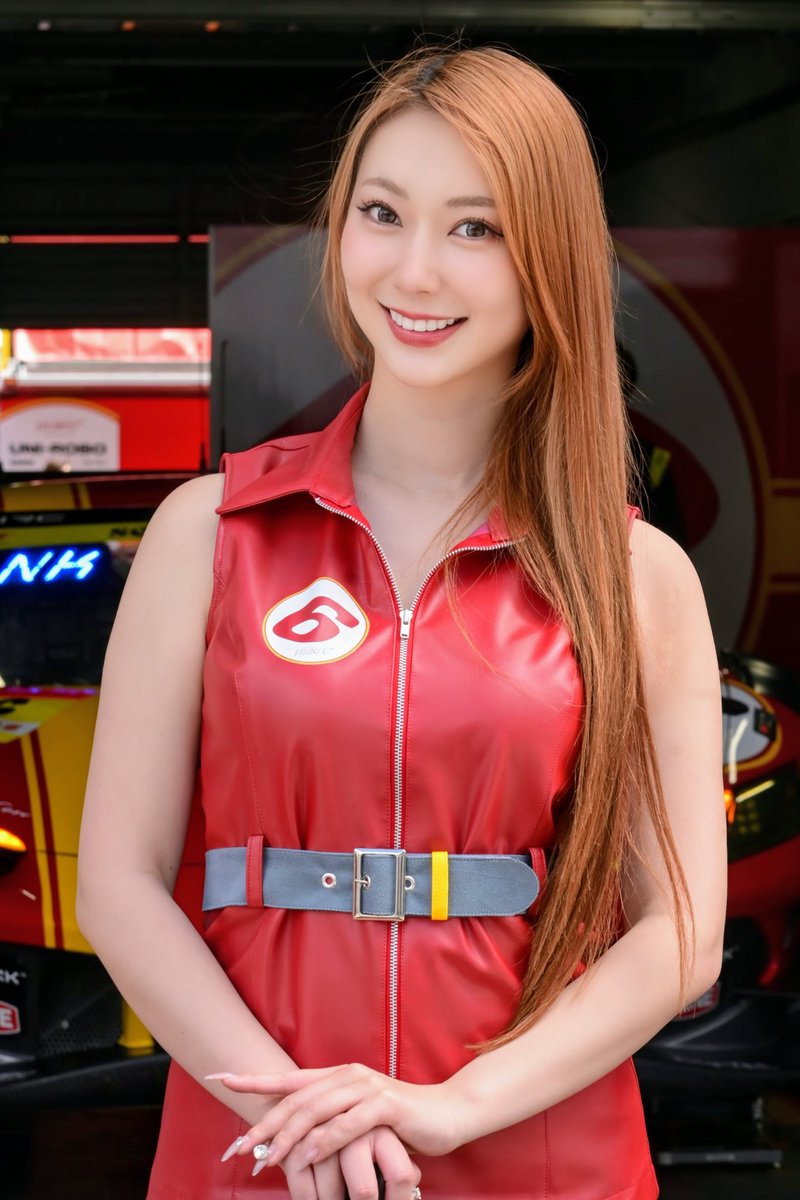 bigdeer0801's tweet photo. 【GT春富士】
#SUPERGT #SUPERGT2026
#6号車 #VELOREX
#UNIROBOBLUEGRASS
#CYBERJAPANDANCERS
#YUYU さん
#お写真ありがとうございました
Cyberさんは2026シーズンも継続
継続のYUYUさん…新コスがカッコイイ!(^^) https://t.co/kpV0PRyoUp