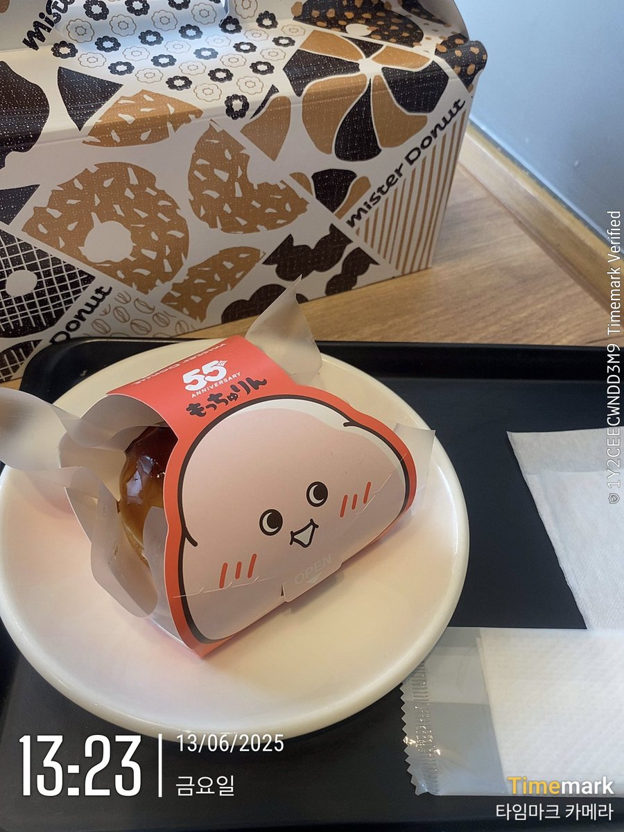 dh_esu's tweet photo. ミスド新作(※𝟨/𝟥~)

◽︎ もっちゅりんいちご
◽︎ もっちゅりんきなこ
◽︎ もっちゅりんみたらし

今年も発売されるの嬉しい➿!!
食べ比べする予定💭🍩 https://t.co/oqfulflOAh