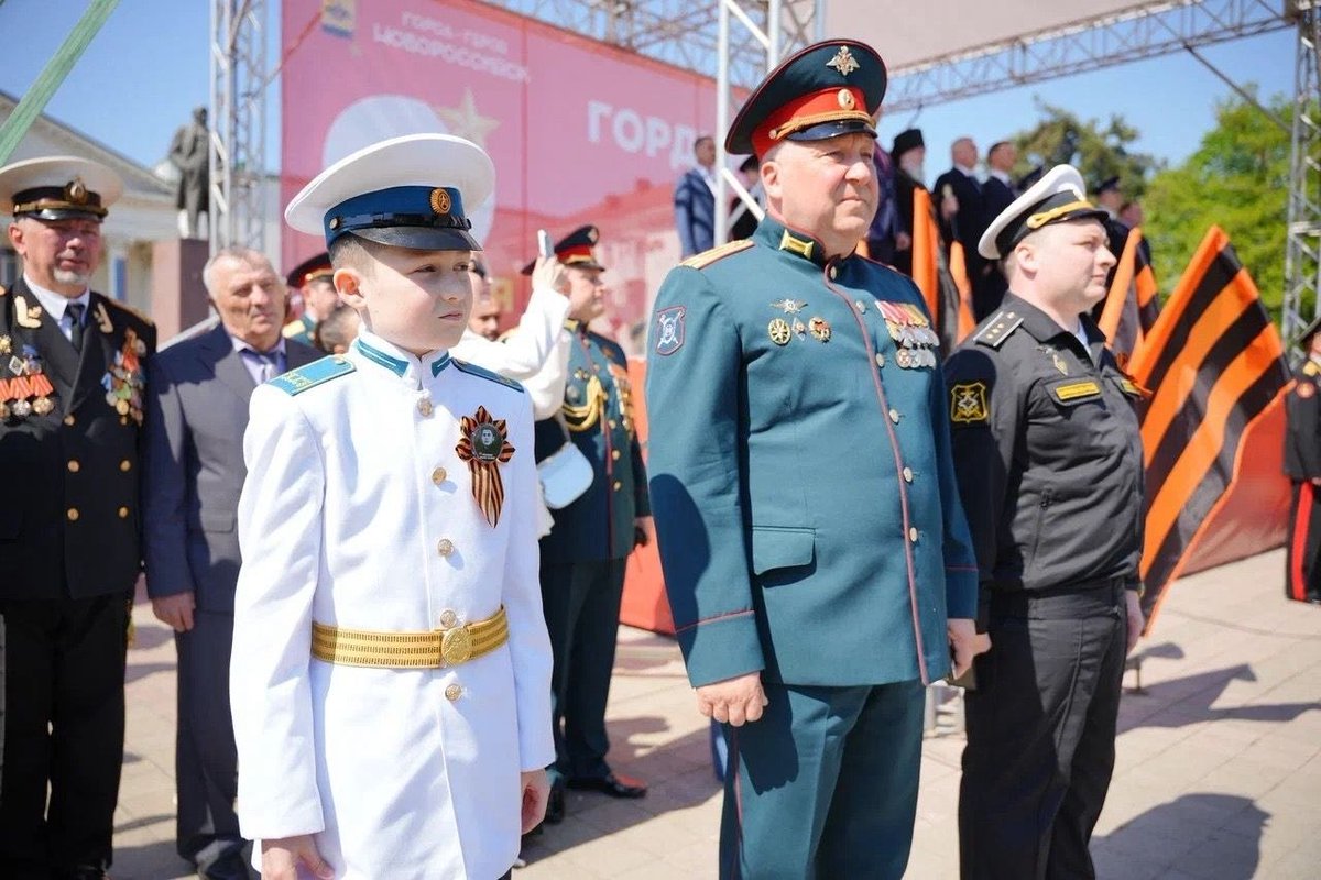 temsu_walling's tweet photo. #GooodMorningtwitterworld ☀️

#Победа81 

Atmosphere at #Gelendzhik #Sevastopol #Vologda #Russia 🇷🇺☀️ during the 81st Anniversary of the Victory of the Great Patriotic War defeating the #FacistNazis🎖️🇷🇺💪🏻☀️ https://t.co/fEi0iuWOno