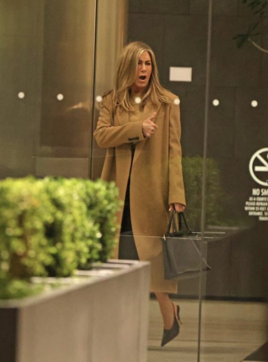 JENNIFER ANISTON LIVE CHAT 💎💎 tweet media