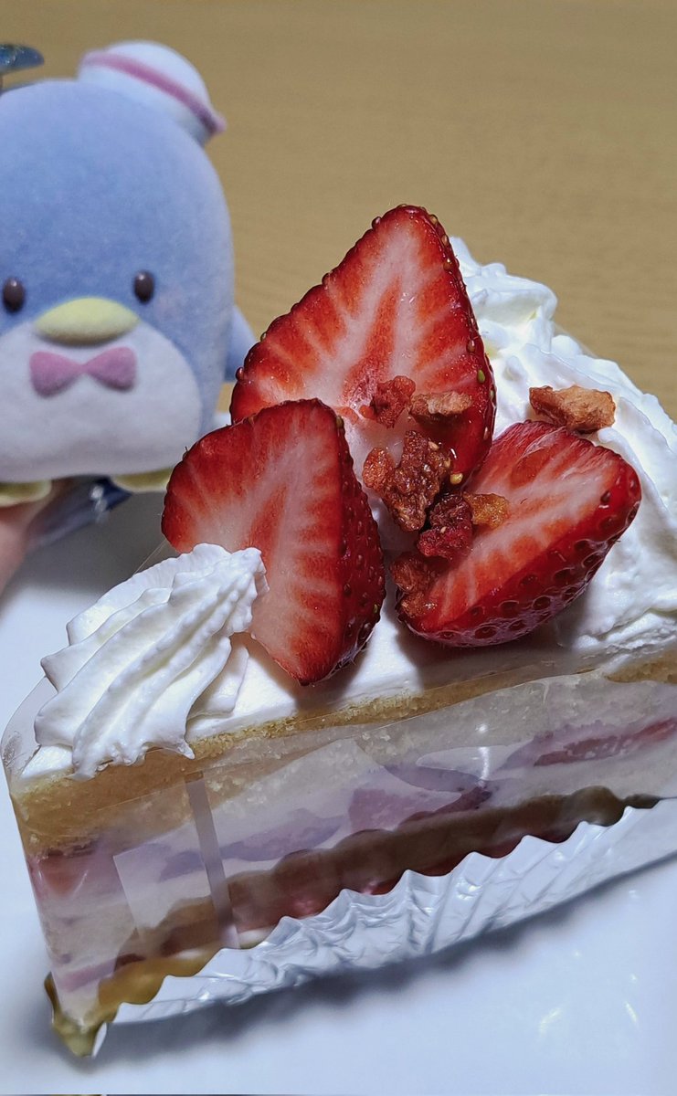 kikka_work's tweet photo. 昨日、推しの誕生日
せめて家でケーキを https://t.co/u1HkTcZFBT