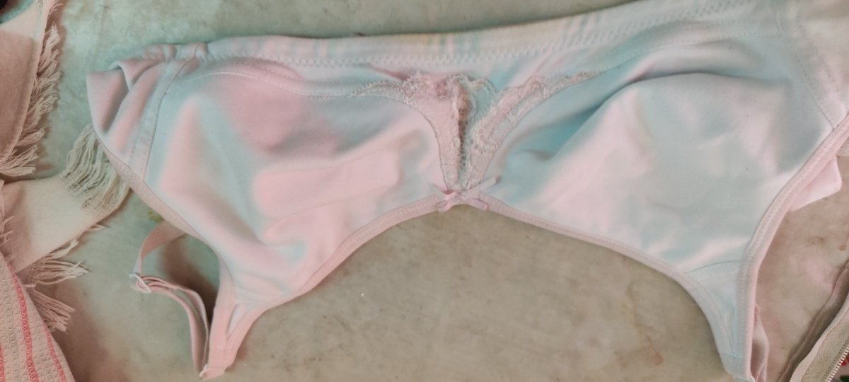 User Bra pantie tweet media