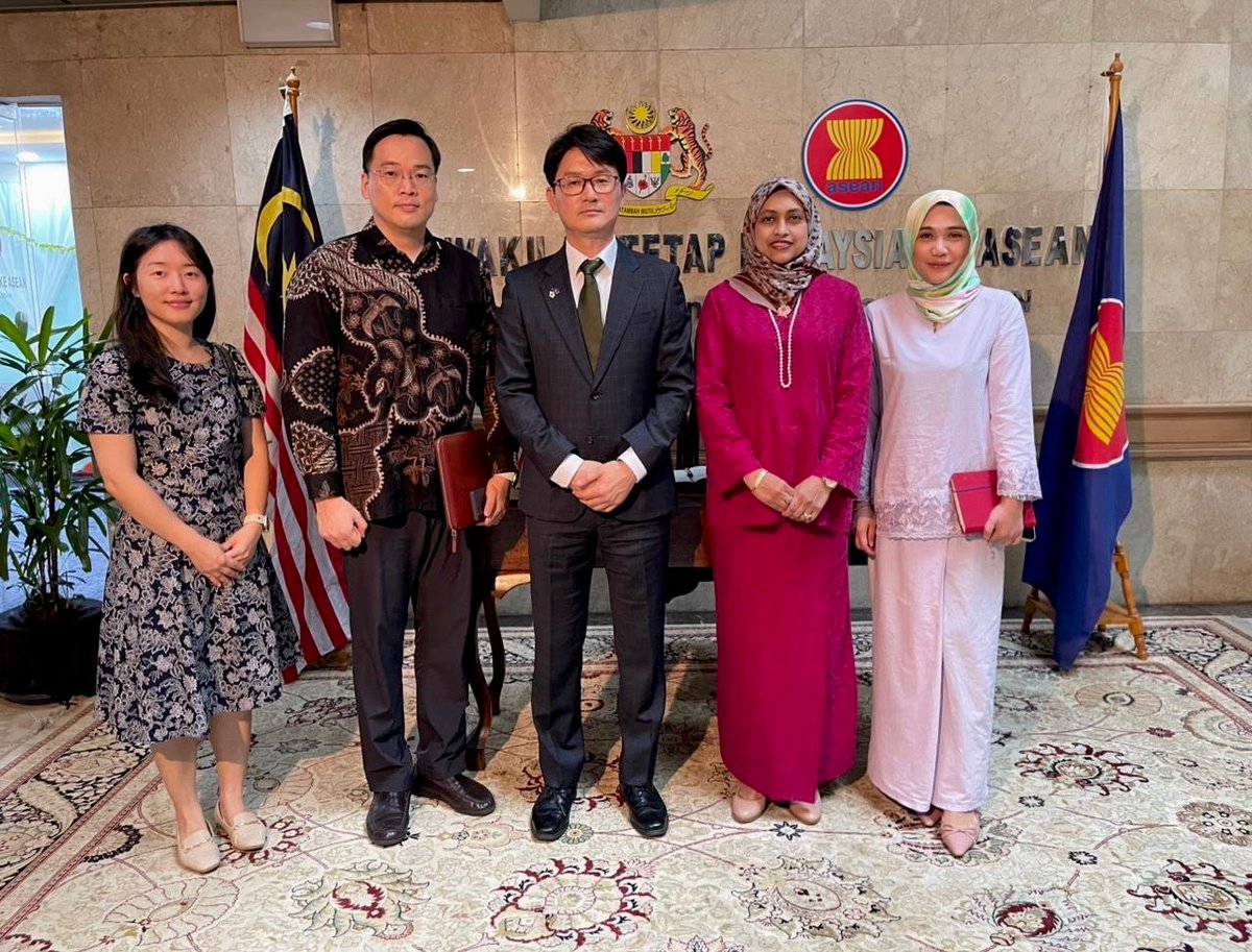 MYASEANPTM's tweet photo. On 11 May 2026, H.E Sarah received an introductory call from H.E Lee Chul, the new Ambassador of the Republic of Korea to ASEAN. https://t.co/SSuno7OXFb