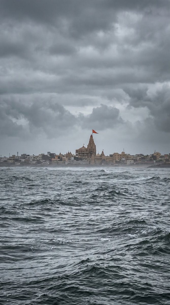 varshaparmar06's tweet photo. Dwarka the kingdom of Shri Krishna https://t.co/ZsdbgEnTli