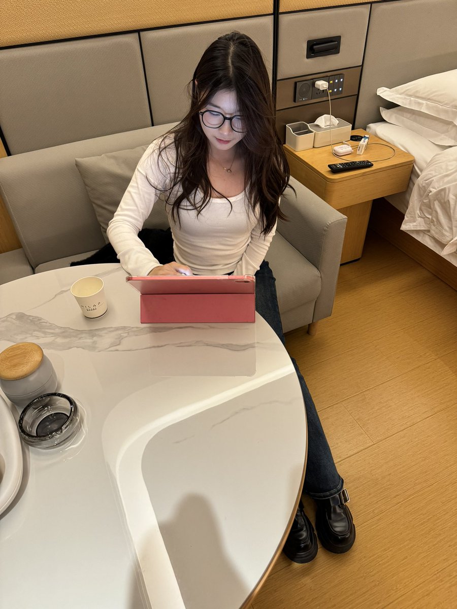 对毛衣过敏 tweet media