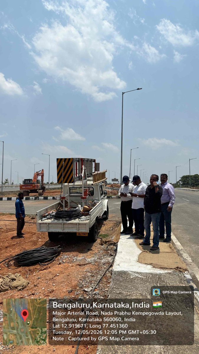 BDAOfficialGok's tweet photo. MAR Road Getting Brighter Every Day! 💡🛣️
BDA team is working non-stop on the Major Arterial Road:
✅ Street light termination work completed at Archakara Badavane
✅ Termination work in full swing at Block 7 (D & J Sector) and Block 9 (Sector F)
✅ Cable termination progressing across multiple stretches of MAR
✅ Inspection underway for providing lighting facilities at the underpass near Shaneshwara Temple
Steady progress every day — brighter and safer roads coming soon to West Bengaluru!
@Captain_Mani72
#NammaBDA #MARProject #NPKL #BengaluruRising