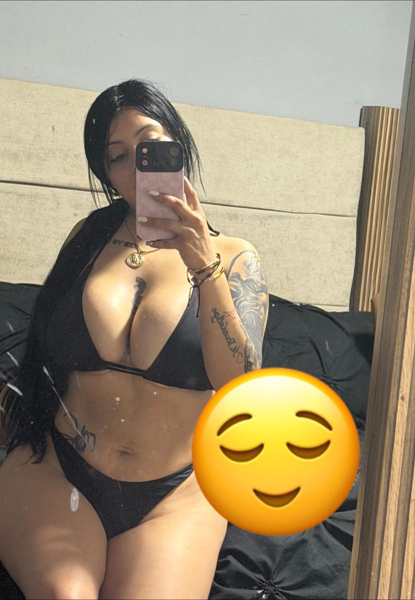 KarlaBa42830097's tweet photo. 👙 https://t.co/0MMAMRba4g