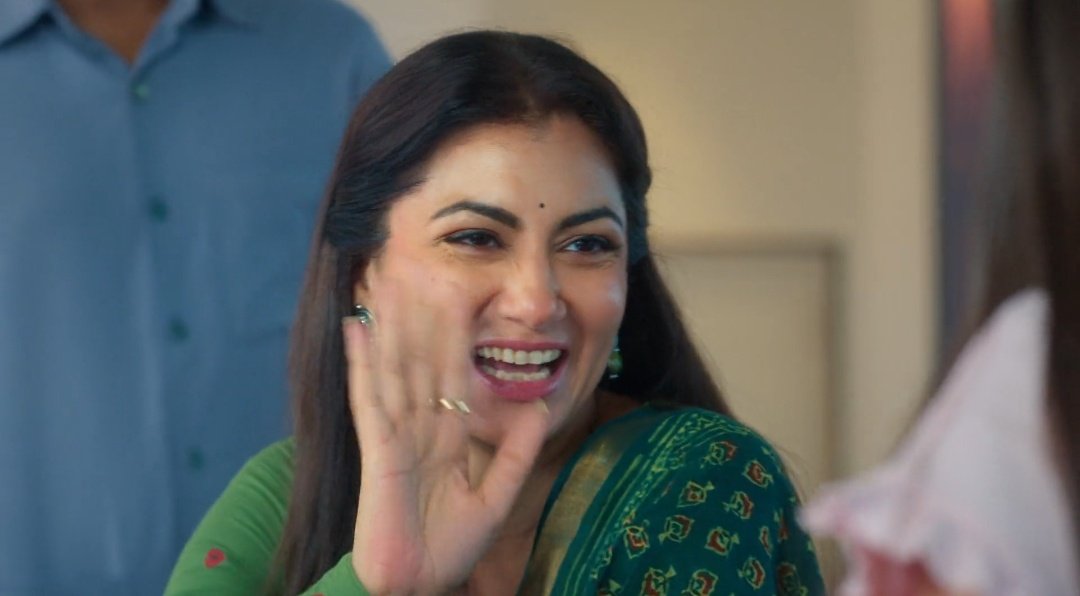 Sriti Jha Fan Club tweet media