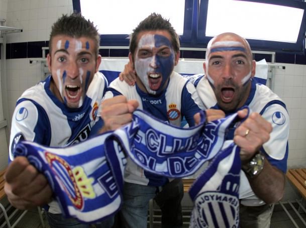 OldRcd's tweet photo. HOY JUEGA EL MÁGICO!!!
VAMOS!!!!
#RCDE
📸 MUNDO DEPORTIVO https://t.co/pie3rAEINB