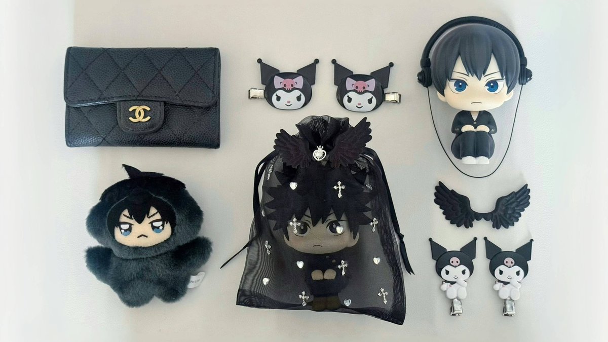 mybaezenzen's tweet photo. 🖤🗝️🪽 https://t.co/QaQdkia9li