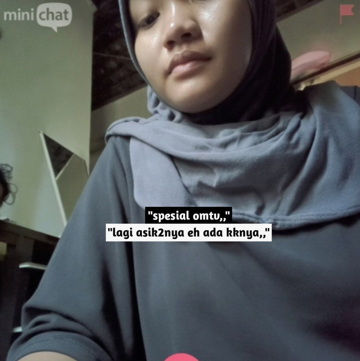 farah tweet media