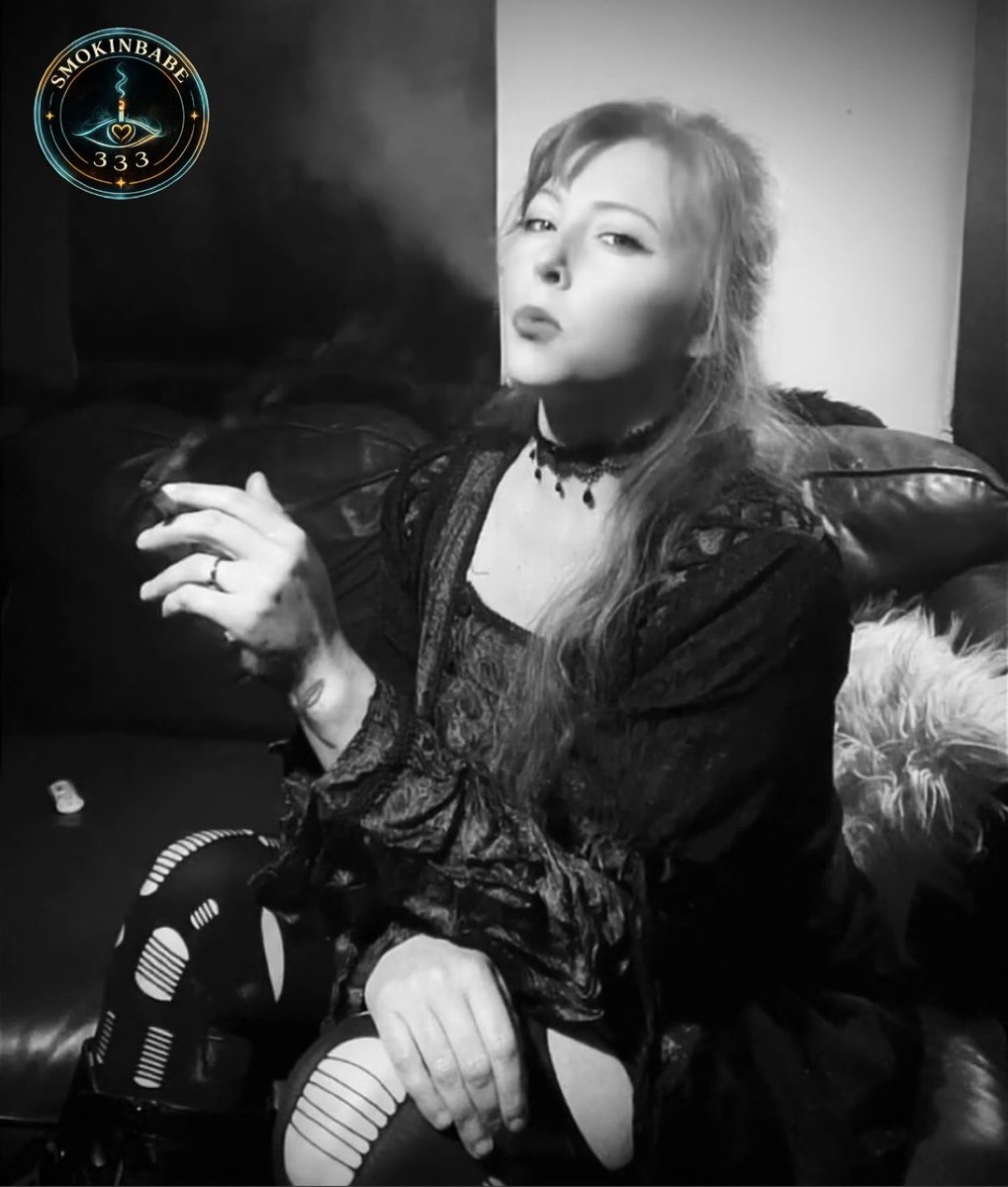 Smokinbabe tweet media