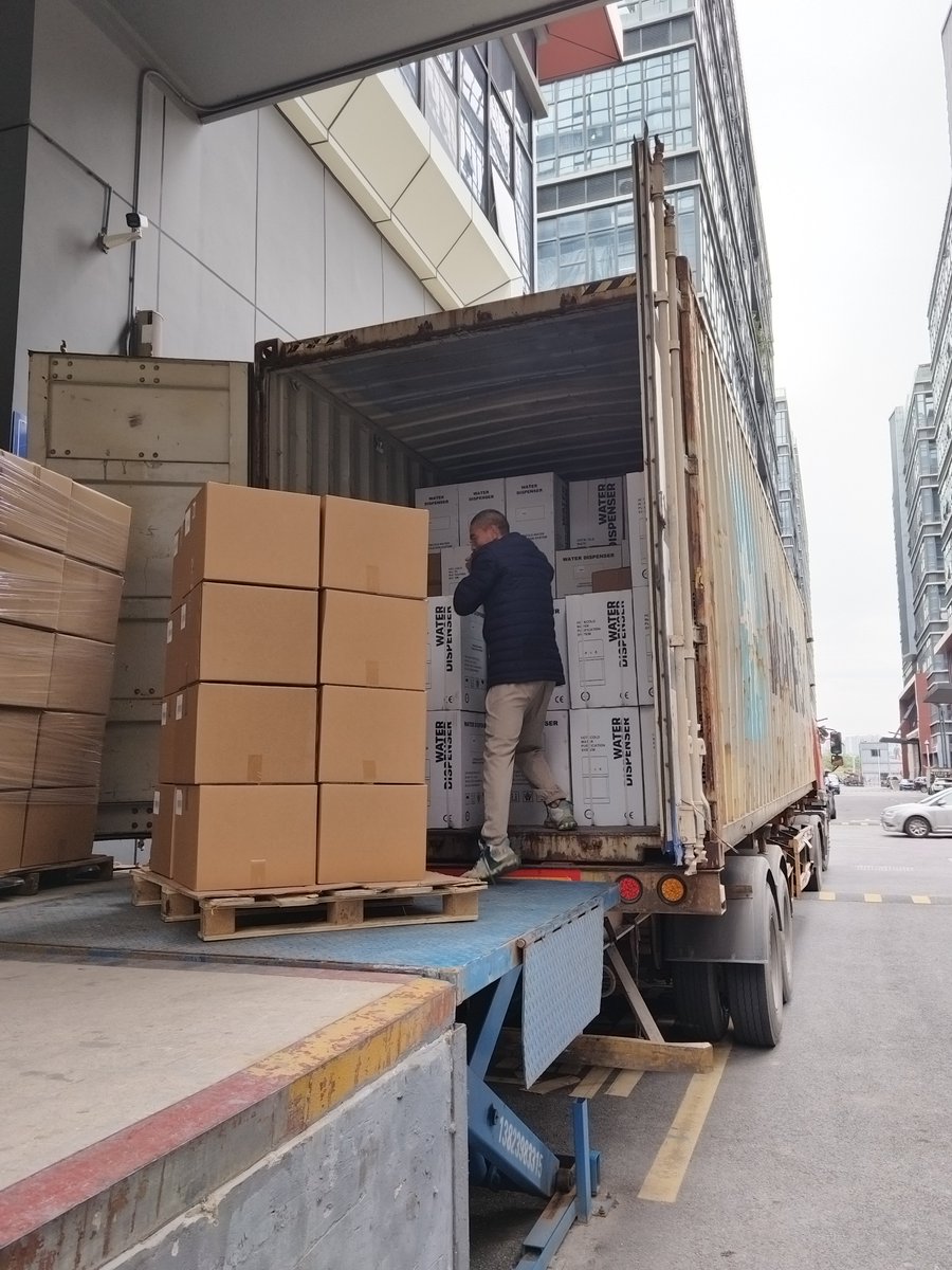 Filterpur1's tweet photo. 📦 Airtight seal, impact wrap, reinforced cartons, strategic loading — Filterpur’s packaging keeps filters safe worldwide. Custom crating available.

📩 sale@filterpur.com
🌐 https://t.co/CubKTjDZmv

#safeshipping #waterfilters #filterpur https://t.co/XB2VqHoVT6