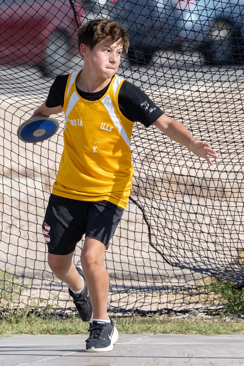 SVanLatum's tweet photo. DVL Middle School Track Championships today at Empire HS 

@AllSportsTucson 
#middleschooltrack https://t.co/S3irRII9eO