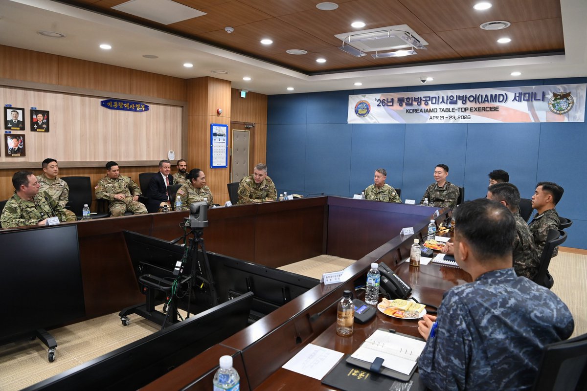 Eighth Army tweet media