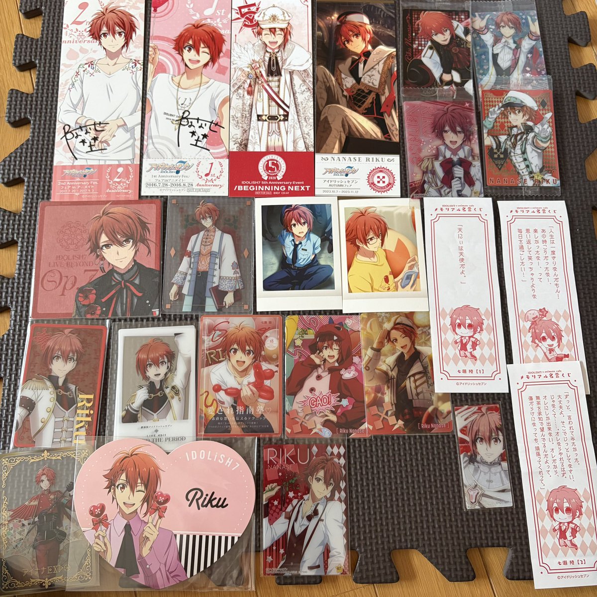 K5Ok7's tweet photo. 【譲渡】IDOLiSH7 / アイナナ / アイドリッシュセブン

譲→七瀬陸 / 陸

缶バッジ/アクキー/アクスタ/ラバスト/ぬいぐるみ/ポスカ/コースター/リンライ等

☑︎なるべくご希望額でお譲りしますが、希望が被った場合は多く引き取って頂ける方、希望額高い方を優先させて頂きます。 https://t.co/gJVGRjOmwt