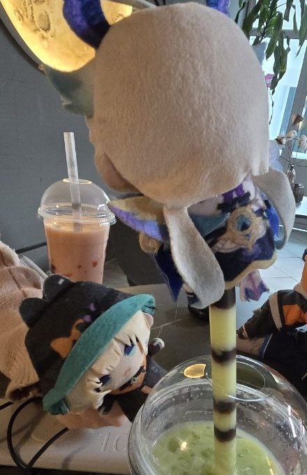 kaoch1sa's tweet photo. i dont post much but i would like to  say how im #EnnGrateful for my fav girls enna &amp; millie. thanks to them and their wonderful debut (5th anni nijien🤍) i met really good people &amp; my wife. every stream i watch from them is happy moment for me and im so glad to be your fan 🥺
+ https://t.co/jOW8MDDbZT