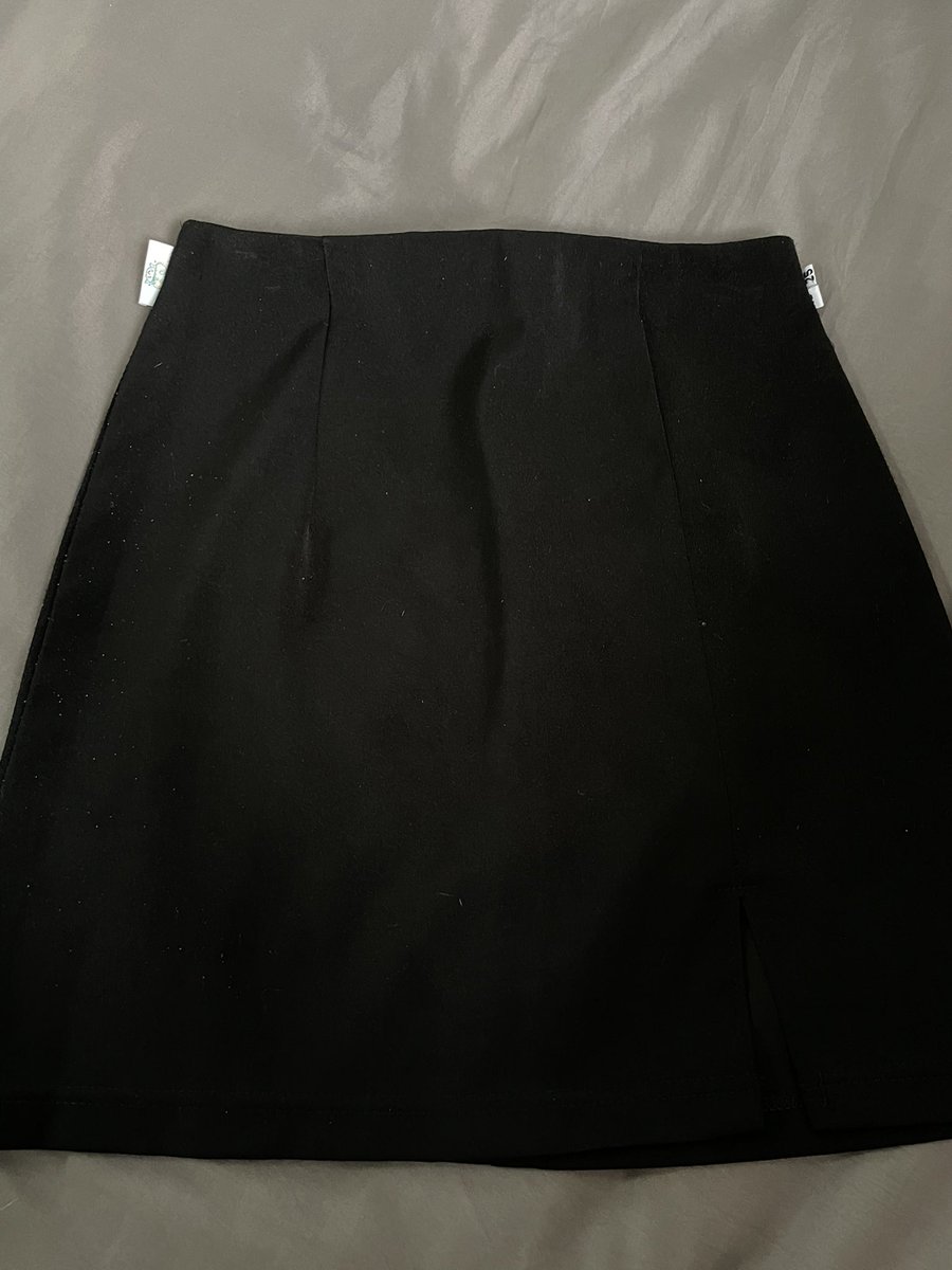 9 tweet media