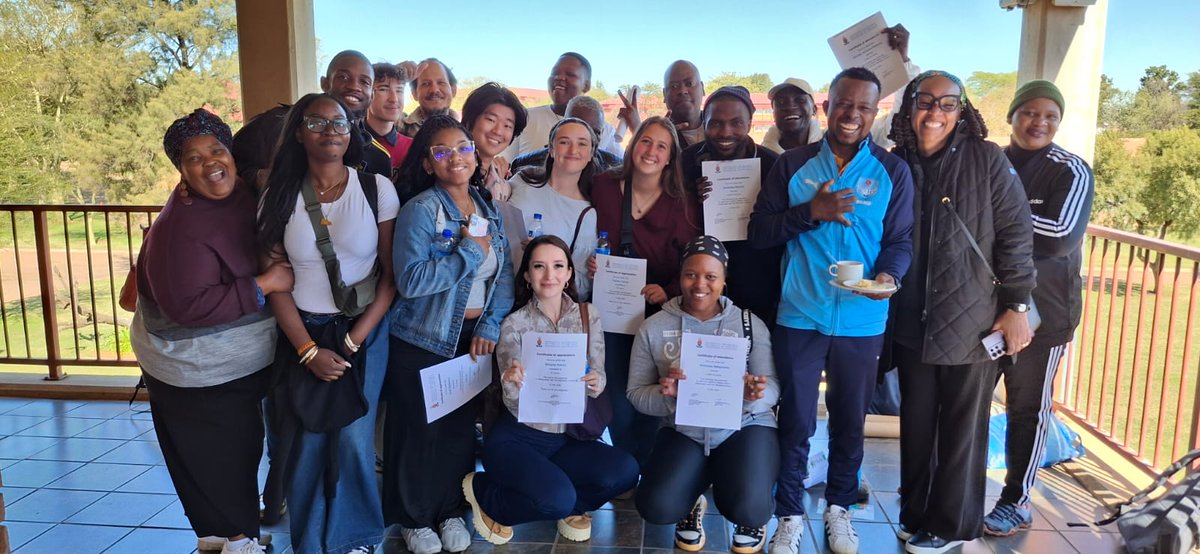 Mamelodicampus's tweet photo. We had the honour of hosting students and staff from Guilford College (USA) today! A huge thank you to Dr Clint Davies for leading an empowering AI course, and to Dr Meredith Summers from Guilford College for organising everything and making the event a success. https://t.co/ZTbt9xj7ZE