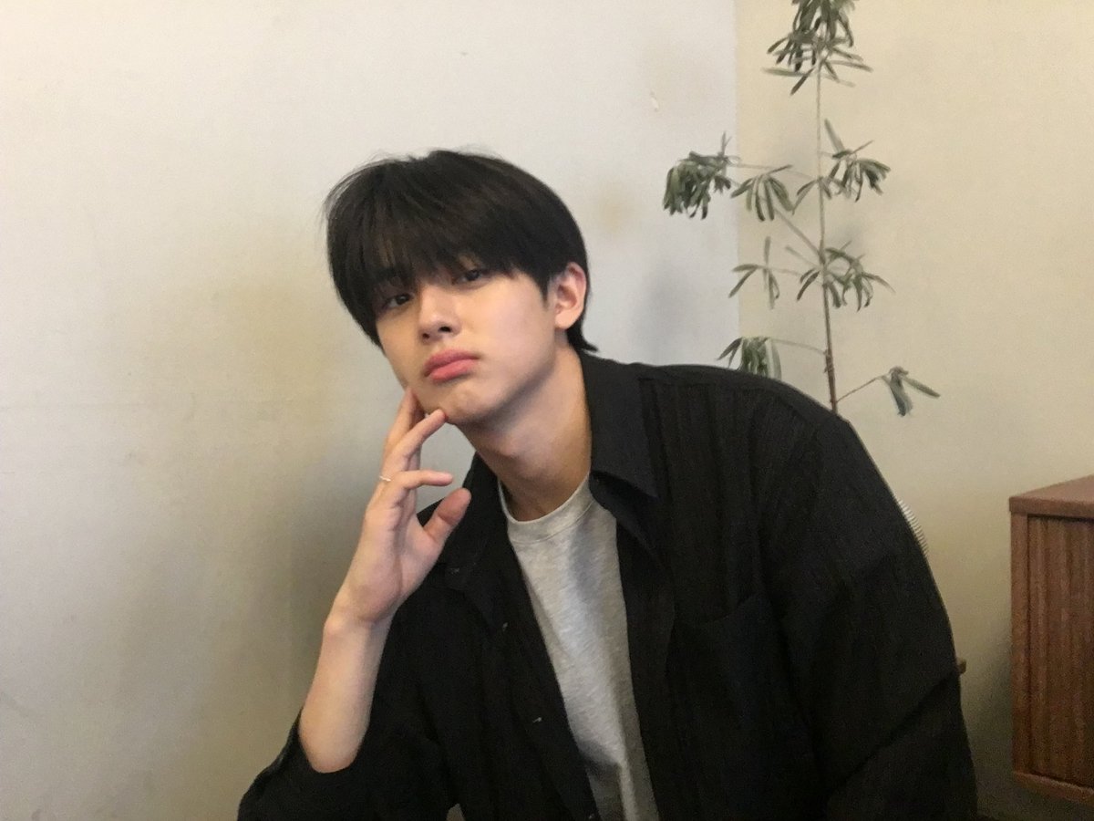 김민규 KIM MIN KYU tweet media