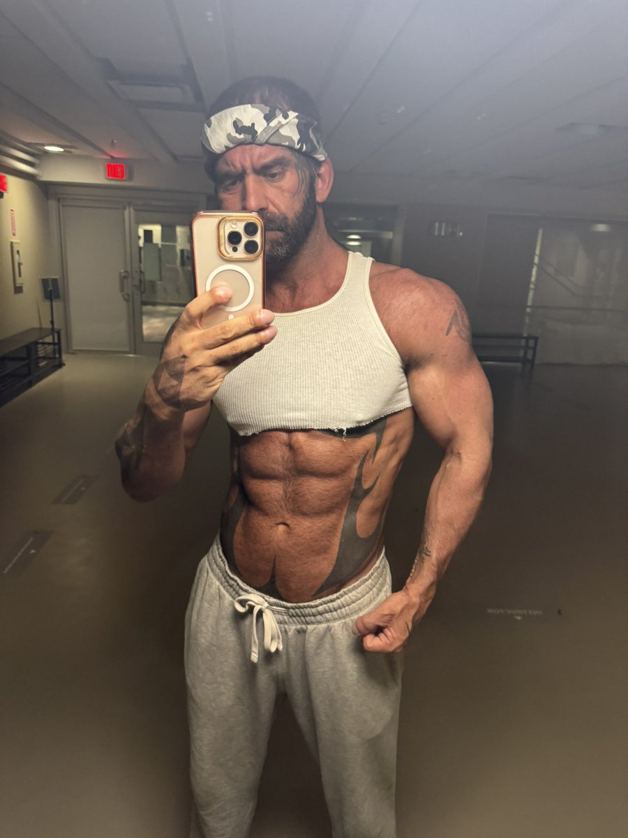 Testosterone tweet media