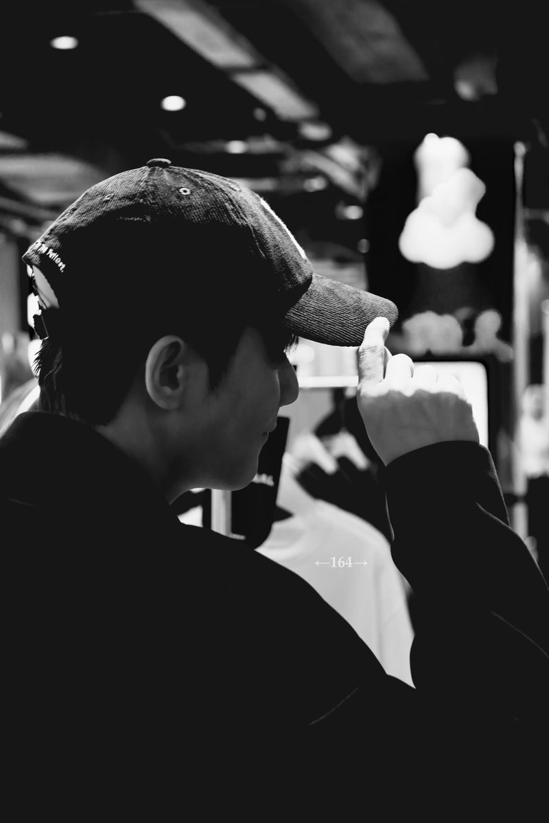 omgnat_s's tweet photo. แอค164 ขอโทษพี่จองค่ะ ที่ไม่สามารถถ่ายรูปให้พี่จองหล่อเท่าตัวจริงได้ งานหน้าขอแก้ตัวค่ะ
#พี่จอง https://t.co/MZ7FKgAlbj