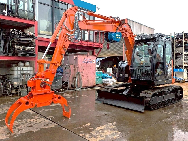 🌲林業プロ注目！日立ZX75US-5B林業仕様の人気の秘密 ✓ウインチ・木材