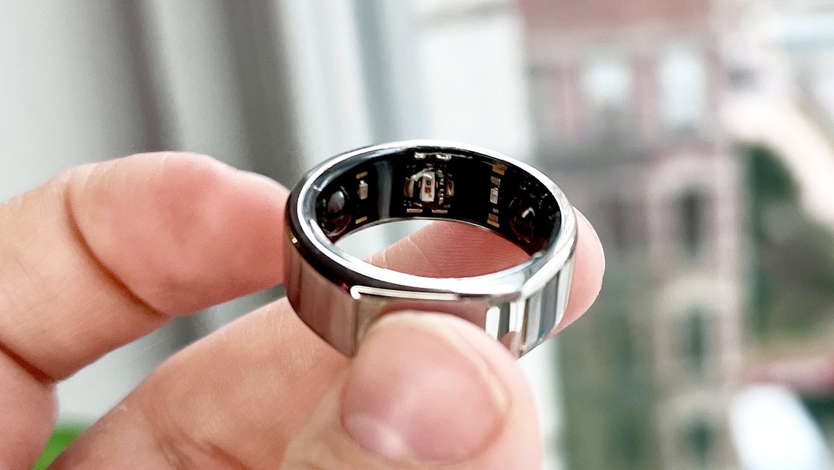 geekDmente's tweet photo. En el #podcast de hoy hablaremos de los anillos inteligentes, ese trozo de tecnología redundante que nadie ha pedido:

https://t.co/oKkeD4f0J7 https://t.co/llsFBR4h7n