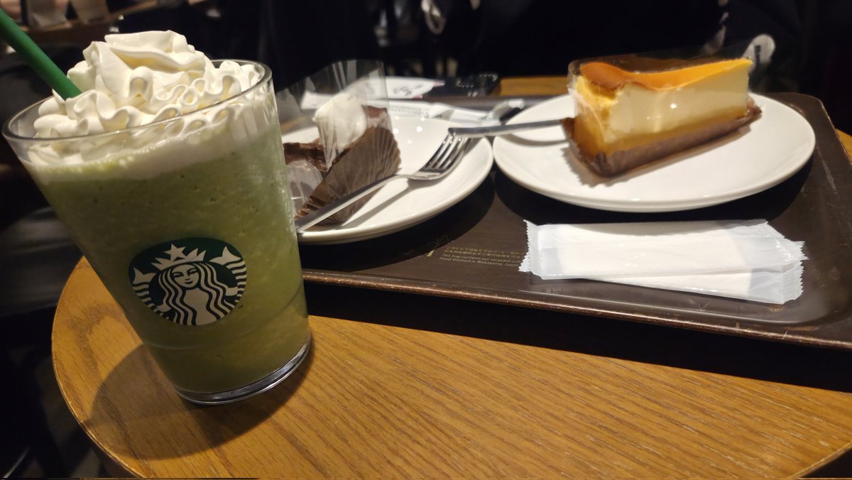 mori_barcom's tweet photo. お休みの為、スタバにてリフレッシュ
明日からまた頑張ろう！ https://t.co/AxOiXDDtvc