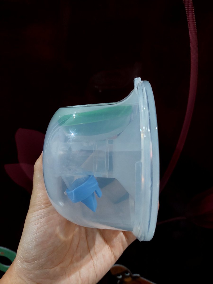 rosyndh98's tweet photo. MAU BERBAGI INFO LEGIT💌‼️
buat moms yg bingung mau beli pompa handsfree terjangkau atau lagi cari pompa asi cadangan, aku mau rekomin pompa asi hf yg aku pakai &amp; HARGANYA TERJANGKAU, TARIKANNYA GAK SAKIT, BATERAINYA AWET🎖🤟 https://t.co/S8giB3ScT2