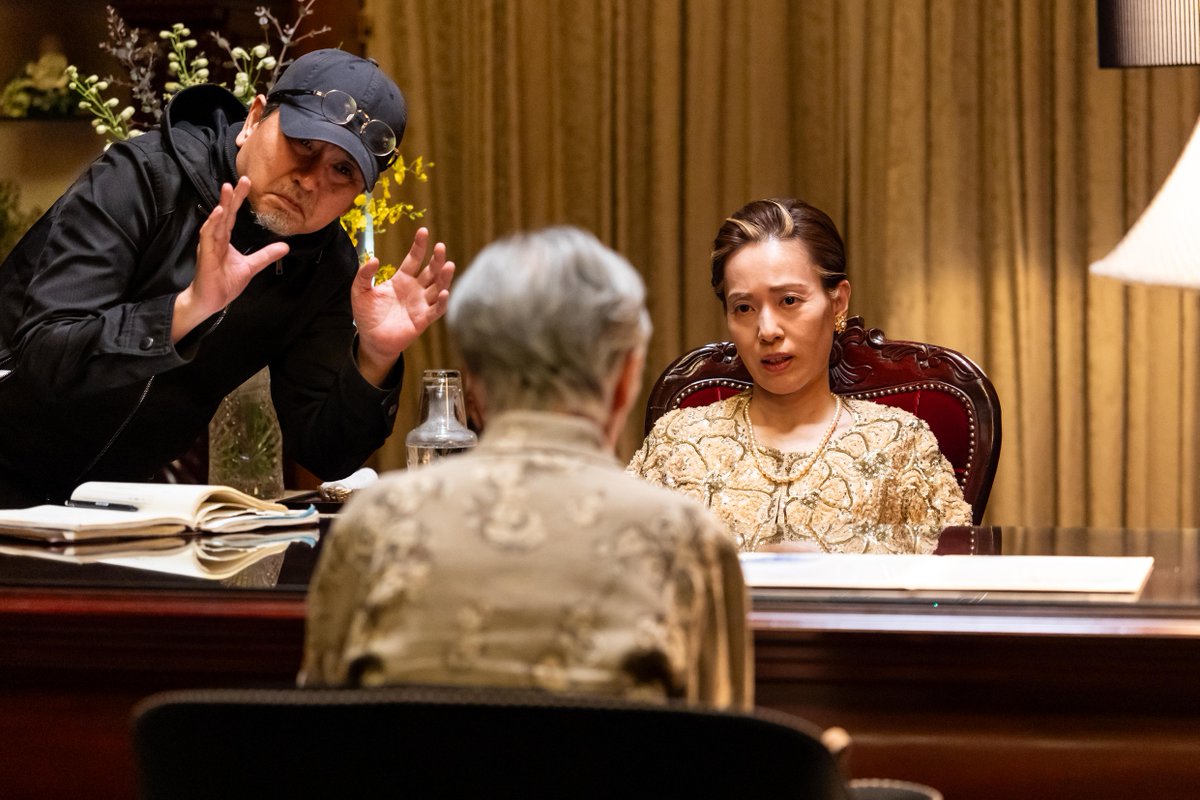 NetflixJP's tweet photo. Netflixシリーズ
『地獄に堕ちるわよ』

2週連続の快挙を記念して、
圧巻のスケールを誇るセットと
美術で世界を魅了する
メイキング写真を公開！

独占配信中

#地獄に堕ちるわよ
#straighttohell https://t.co/93IrLZ68Za