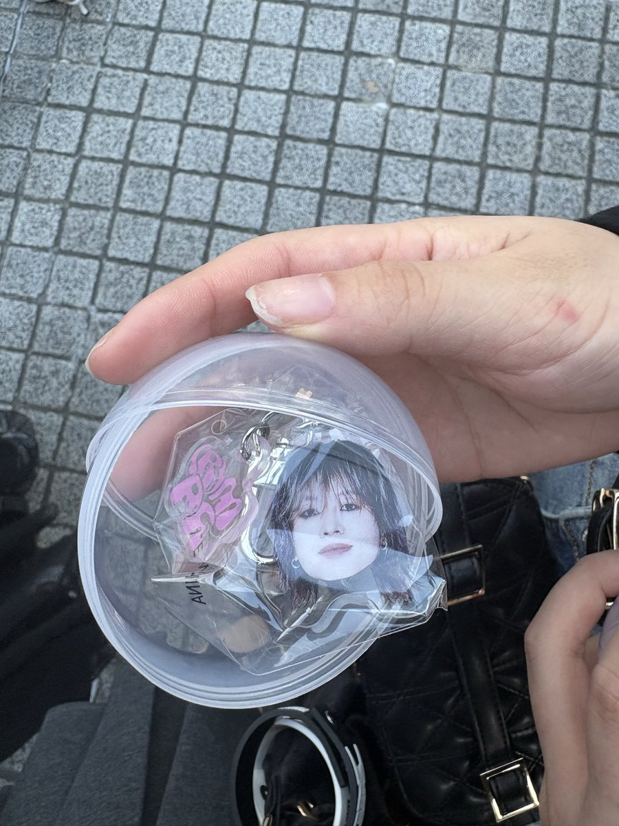 ____itk_97's tweet photo. THE RAMPAGE LIVE TOUR 2026 (R)MPG
ランペ キャラアクリルチャーム交換 

譲 写真のもの(長谷川慎・山本彰吾)
求 藤原樹

本日・明日会場手渡し希望です🥲🩵
お声がけ下さい✨ https://t.co/BSZkCVL9Oq