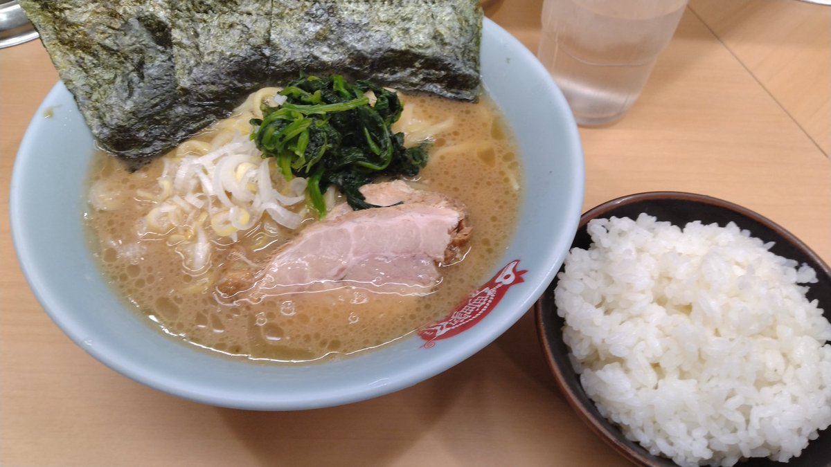 tylor_1030's tweet photo. 最近のラーメン https://t.co/VJaD0KkoOQ