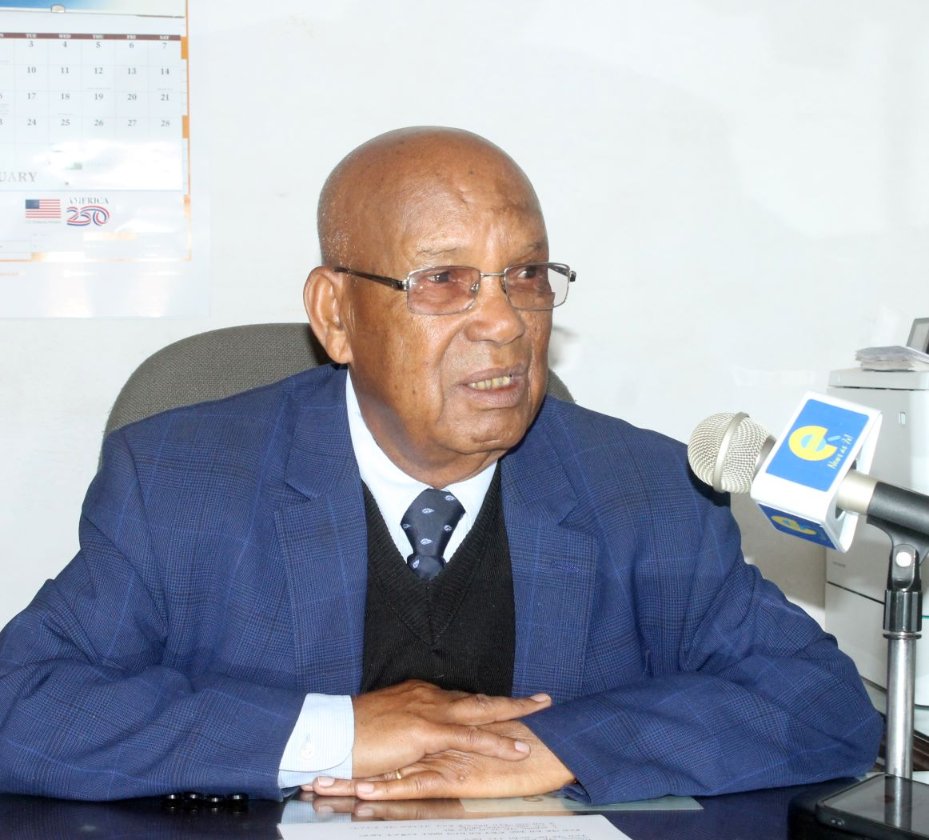 shabait's tweet photo. Investment in Potable Water Supply at National Level

Eng. Mebrahtu Eyasu, Director General of the Water Department at the Ministry of Land, Water and Environment, reported that about 125 billion Nakfa has been invested to ensure potable water supply across the country, raising coverage to over 85%.

Eng. Mebrahtu went on to say that in 1991, potable water supply coverage was below 7% in villages and 30% in cities. By 2025/2026, coverage had increased to 80% in villages and 95% in cities, benefiting 85% of the total population of the country.

Eng. Mebrahtu also said that over 8,300 schools, health facilities, and public institutions have become beneficiaries of potable water supply.

Among the potable water projects, Eng. Mebrahtu said that 675 are operating with hand pumps, while 890 are operating with solar energy, generators, and electric power. He added that 2,775 km of water pipelines have been installed and 2,760 water distribution centers have been put in place.

Eng. Mebrahtu also said that regular follow-up is being carried out to ensure the safety and cleanliness of the potable water supply.