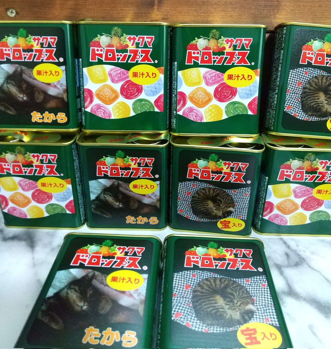 B3OHLVrSQilwrzK's tweet photo. 【当選報告】
 #Decoto 様より頂きました🍬⋆｡

パッケージを自分でデコレーション出来る！

私は愛猫の『宝』で作りました♪
10個(2柄)作れてコラージュも簡単でした。

他にもチロルなどで作れるの嬉しい♪
素敵なものありがとうございます。
@decotojp 様

 #みぃ子の当選報告 https://t.co/OihZQj9Icu