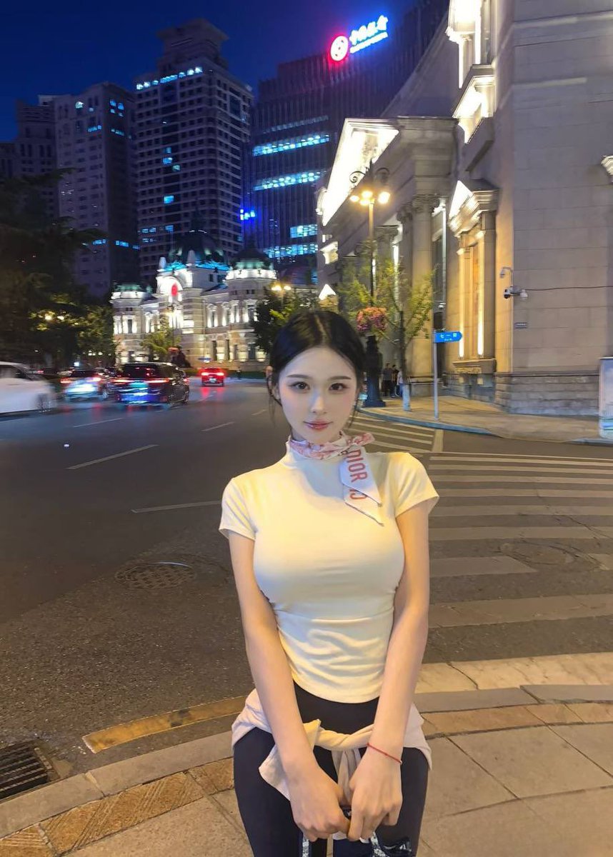 深圳🦜
𝐇𝐞𝐢𝐠𝐡𝐭171
𝐖𝐞𝐢𝐠𝐡𝐭92
𝐁𝐮𝐬𝐭D
𝐀𝐠𝐞04
白裡透紅 細直長腿 冷白皮无滤镜
常年瑜伽戶外運動 愛好｜美妝 穿搭 
性格溫柔 甜蜜女友體驗 清純外表下的燒杯

添加门槛100（永久有效）🛰️：wang111jp
🐧：2579029485
✈️https://t.co/ZIksoC6Ju9
✈️选妃频道：https://t.co/xOe9v8aXP4 https://t.co/8CnxA3s8BC