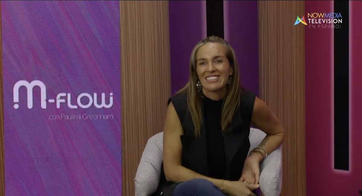 gonyz's tweet photo. Hoy en #MFlow con @PaulinaGreenham para @nowmedia_tv, un poco de mi cobertura desde los @PremiosPLATINO
👉🏼 https://t.co/RmNp1tdkjc https://t.co/dWJVYgZsh4