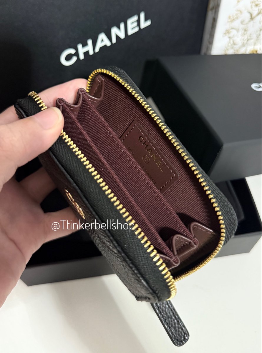 Ttinkerbellshop's tweet photo. New Chanel กระเป๋าตังค์⚡️
ของใหม่ อุปกรณ์ครบ มีใบเสร็จ ออกช้อปโตเกียว

💰ราคา 23,900 บาท
นัดรับ เซนทรัลแจ้งวัฒนะ themallงาม เซนทรัลลาดพร้าว https://t.co/MgwfCnjKjz