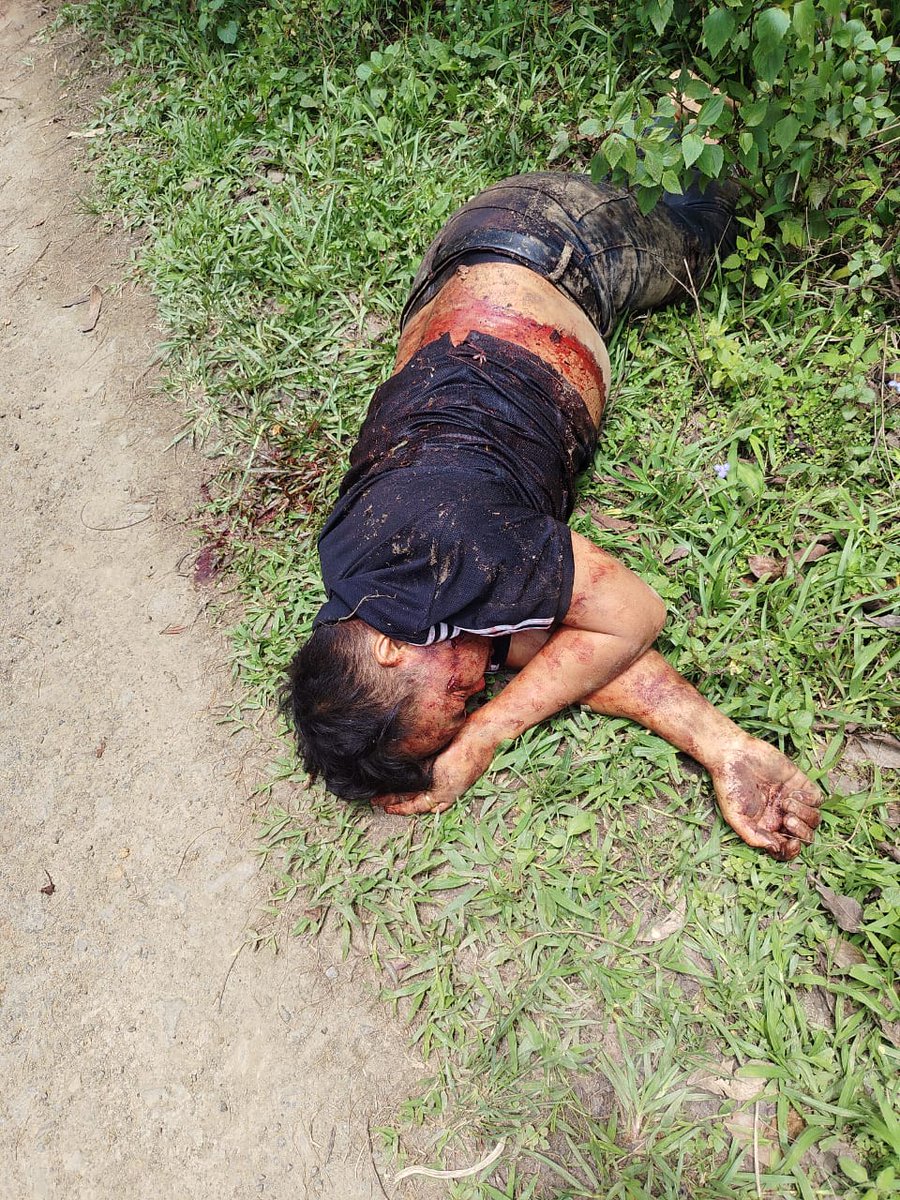 SamuelKuki73618's tweet photo. A Tangkhul militant group from Manipur allegedly ambushed a group of pastor and Reverend while on their journey  the Rev. Pastor was brutally killed.
Men who dedicated their lives to God, prayer, peace, and serving humanity were attacked with hatred and violence.
 @actorvijay https://t.co/660lRdjak9