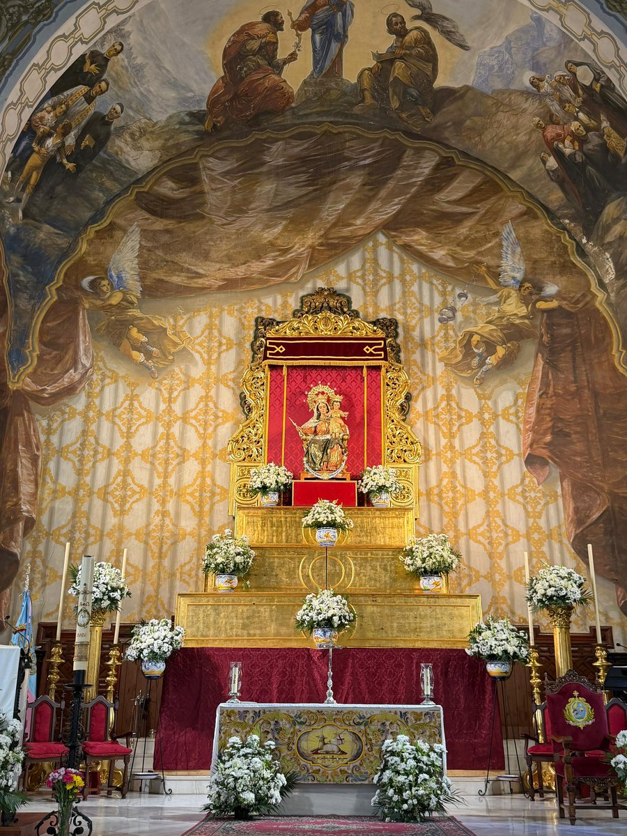 Auxiliadora de Triana tweet media