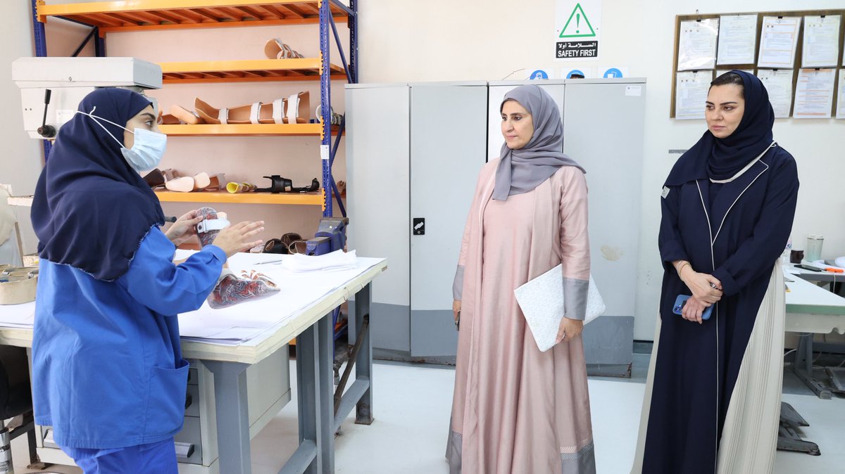 PSRC_KSA's tweet photo. تشرف مجمع الأمير سلطان للتأهيل/إيفاء 
بزيارة سمو الأميرة نوف بنت عبدالرحمن فرحان آل سعود رئيس مجلس إدارة جمعية لأجلهم لخدمة الأشخاص ذوي الإعاقة @Liajlehum ، وذلك للاطلاع على مرافق المجمع وبرامجه التأهيلية والتخصصية، والتعرّف على الجهود المقدمة في مجالات التأهيل والتمكين والخدمات النوعية.

وشهدت الزيارة الكريمة جولةً في مراكز الأعمال المتخصصة، في إطار تعزيز التكامل وتبادل الخبرات في خدمة الأشخاص ذوي الإعاقة.

#مجمع_الأمير_سلطان_للتأهيل
#إيفاء
 #لأجلهم #ذوي_الإعاقة
