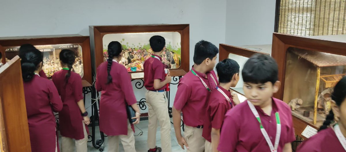 GandhiSmriti_'s tweet photo. As part of the “Taking Gandhi to School” initiative, around 95 students along with 3 teachers from The Indian School visited Gandhi Smriti Museum today. The students and teachers will be given a guided tour of the museum.
#GandhiSmriti #EducationalVisit https://t.co/kEz5dNP9sB