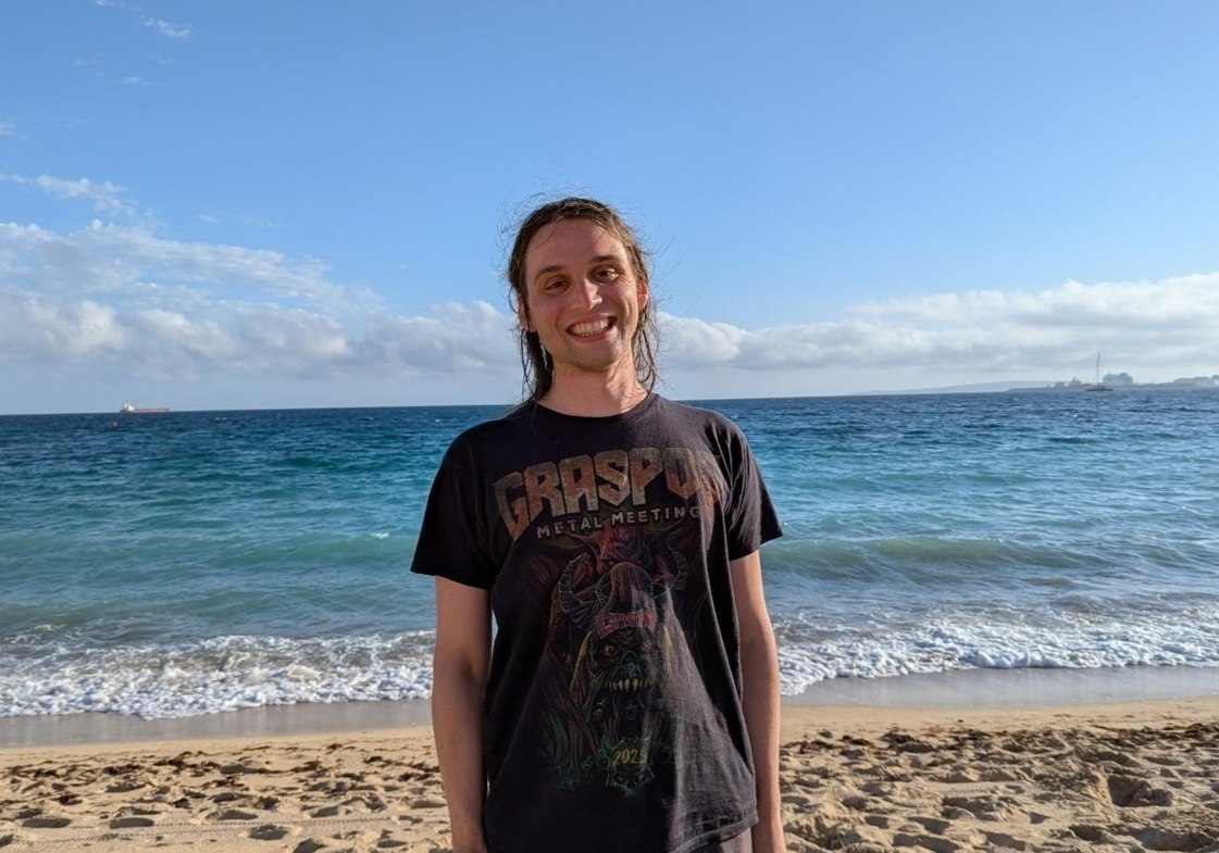 bowpis's tweet photo. "How deep is your love? Like the ocean?"
Looking out at the Balearic Sea got me thinking about ancient feelings. Just how deep *did* the Romans and Greeks love?
Come find out at the first poster session of @LREC2026! 

📍 Poster 1196 
🕐 11:20 - 13:00 https://t.co/Gv9nkpeot3