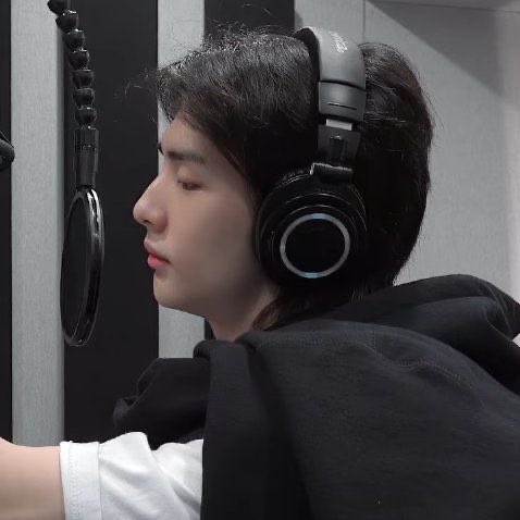 쩨비 tweet media