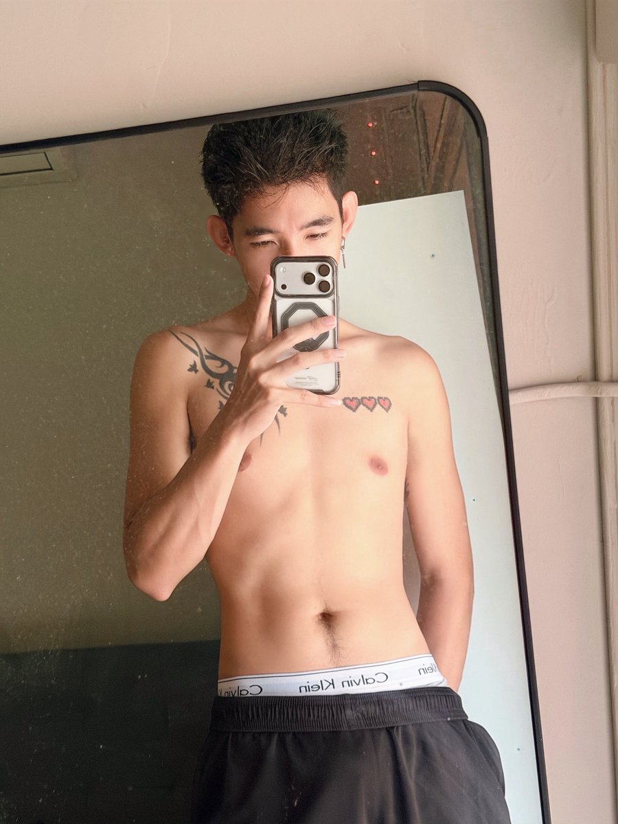 chxlxsh - ชลัช tweet media
