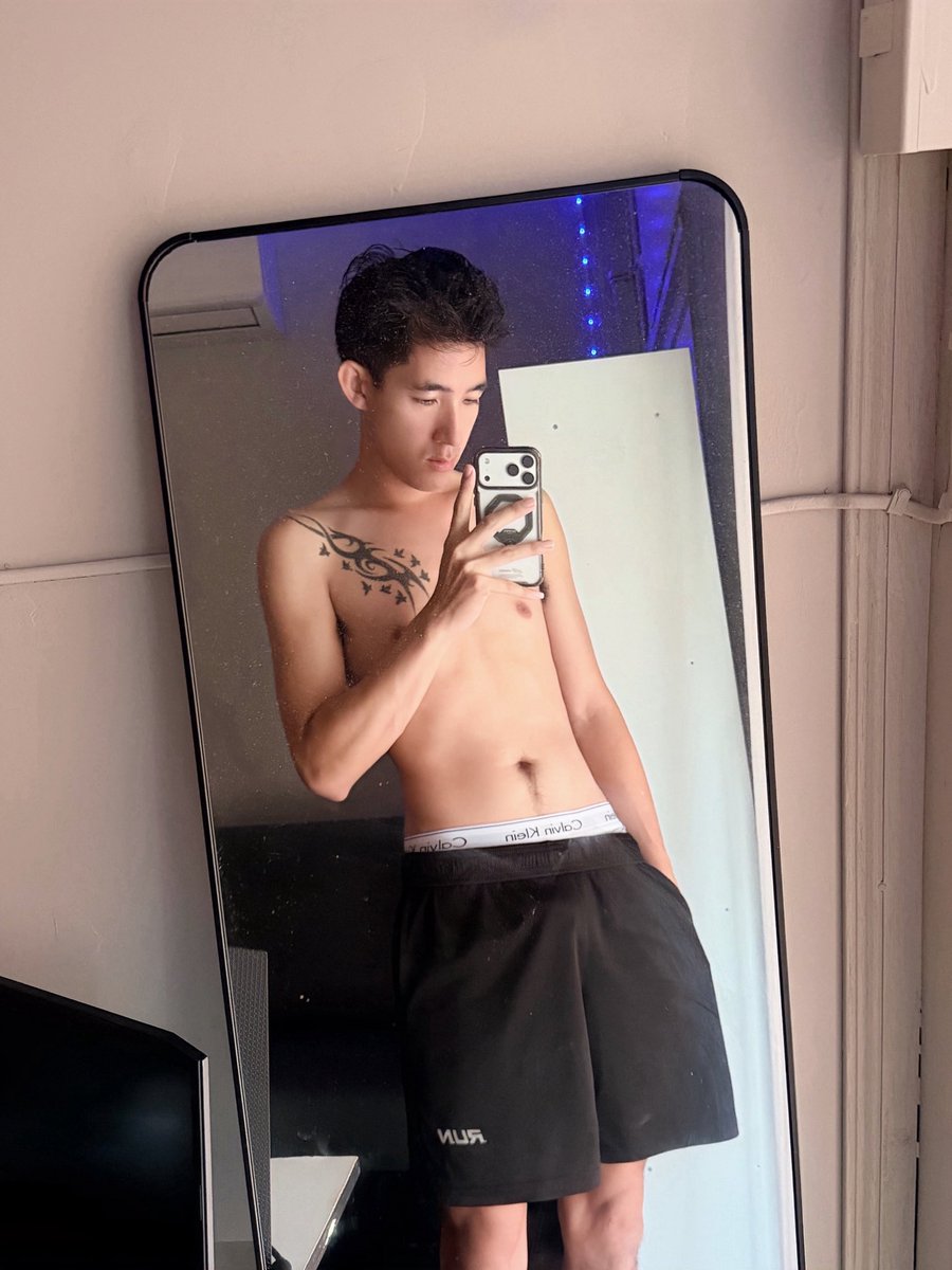 chxlxsh - ชลัช tweet media