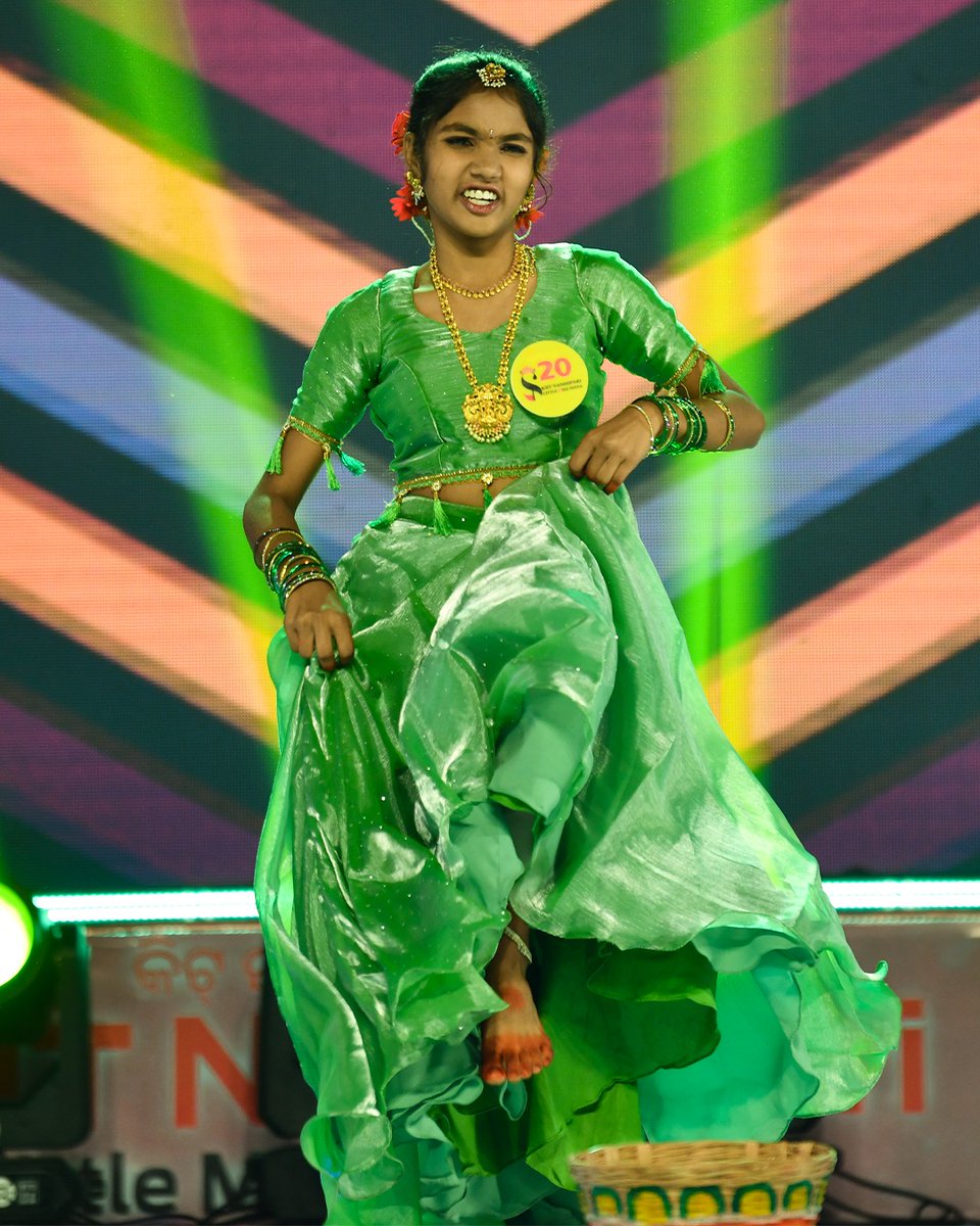 KIIT_NanhiPari's tweet photo. The performance was vibrant, dynamic, and full of life.
For more info, follow us on:
Facebook: https://t.co/isawk4GXsQ
Instagram: https://t.co/Q7KUmFvEwc
#KIITNanhipari #LittleMissIndia #Bhubaneswar #Odisha #Talentround https://t.co/IH4C0kS4wP