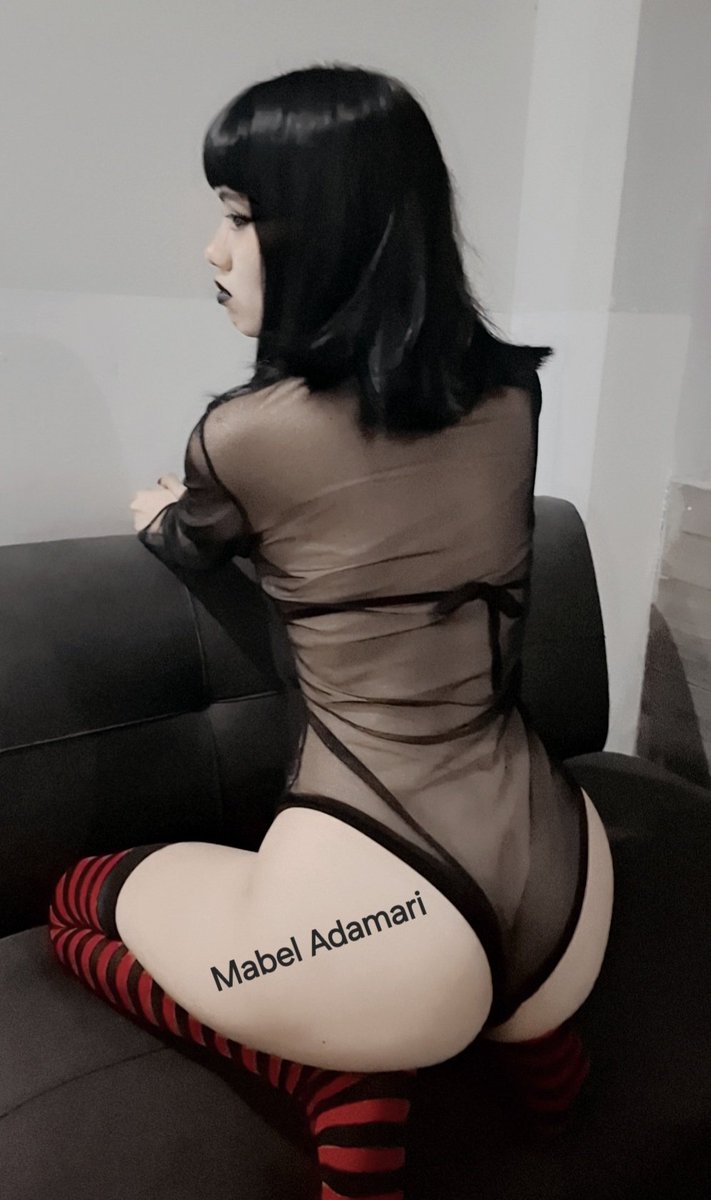 MabelAdamari's tweet photo. Buenas noches 👻🖤
Me regalas un RT y un 🖤? https://t.co/jJGcXDhsep