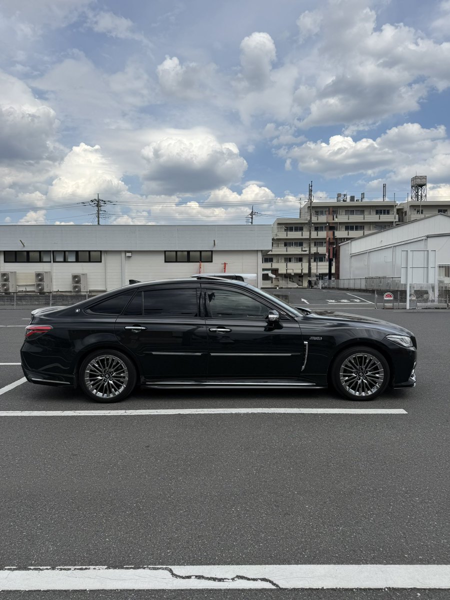 やーしょ tweet media